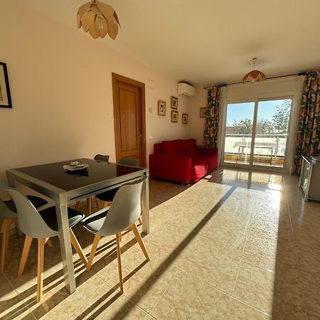 Apartmán Piso En El Centro Con Vistas Al Mar Y Balcon Roses Exteriér fotografie