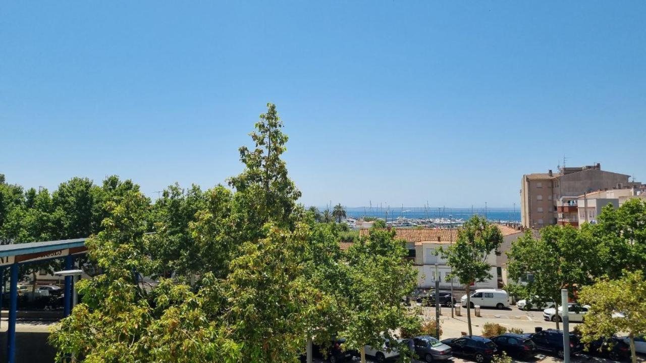 Apartmán Piso En El Centro Con Vistas Al Mar Y Balcon Roses Exteriér fotografie