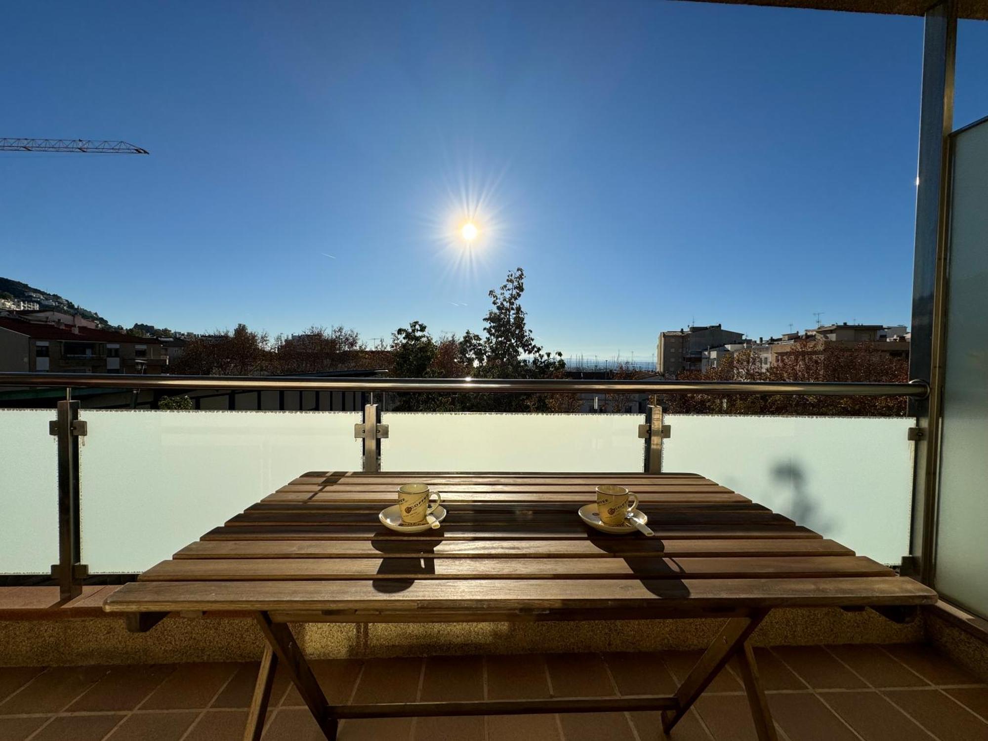 Apartmán Piso En El Centro Con Vistas Al Mar Y Balcon Roses Exteriér fotografie
