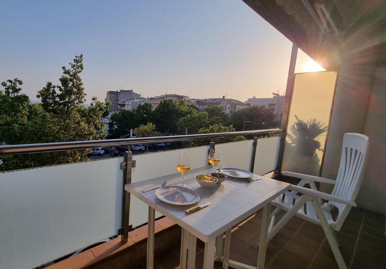 Apartmán Piso En El Centro Con Vistas Al Mar Y Balcon Roses Exteriér fotografie